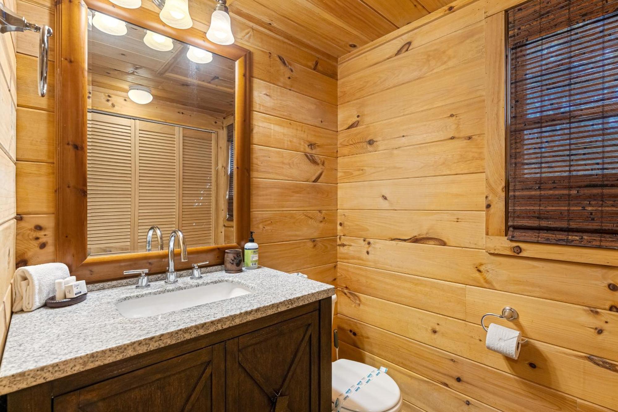 Bigfoot Bluff Holiday home Hood